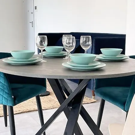 Appartamento Easy-stay 1 Bedroom With Terrace And Parking *