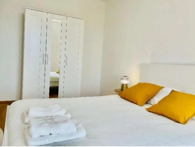 Easy-stay 1 Bedroom With Terrace And Parking * Luxembourg