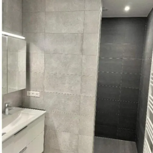 Easy-stay 1 Bedroom With Terrace And Parking